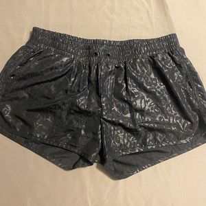 Black cheetah Zyia shorts